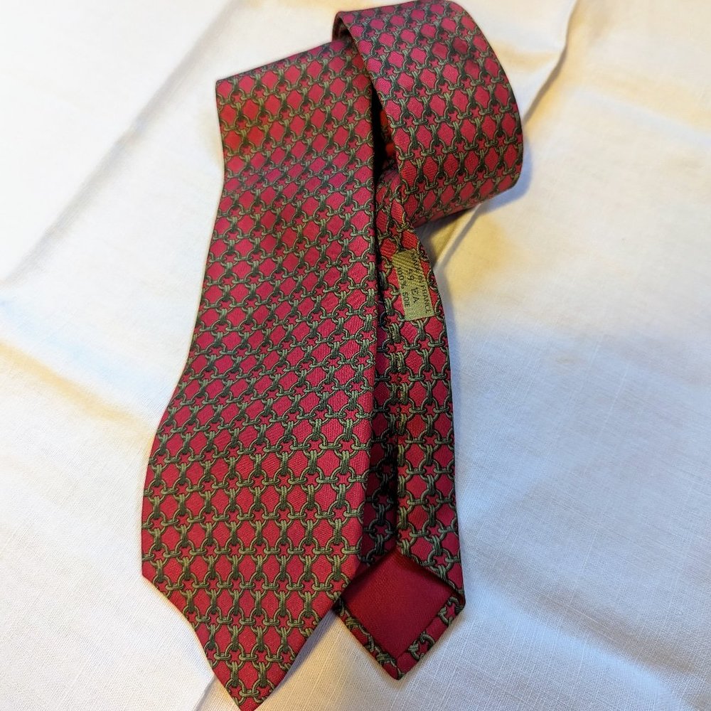 HERMES TIE 100% SILK MADE IN FRANCE